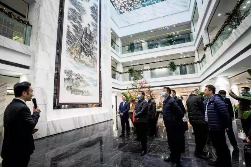 人生就是搏集团与乐山市政府召开事情座谈会