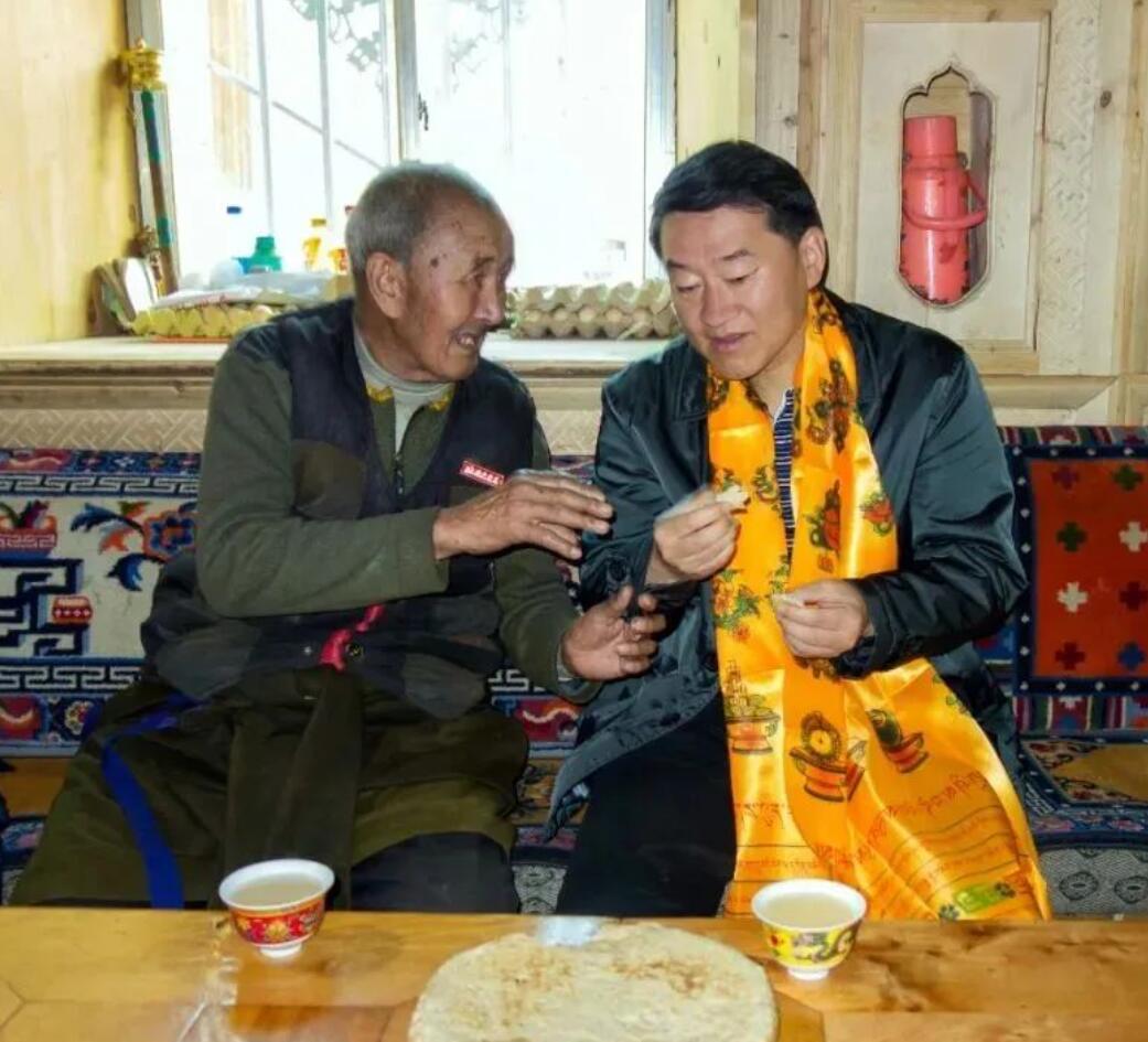人生就是搏责任 | 四川人生就是搏强化“四个引领” 帮扶稻城县麻格同村脱贫奔康